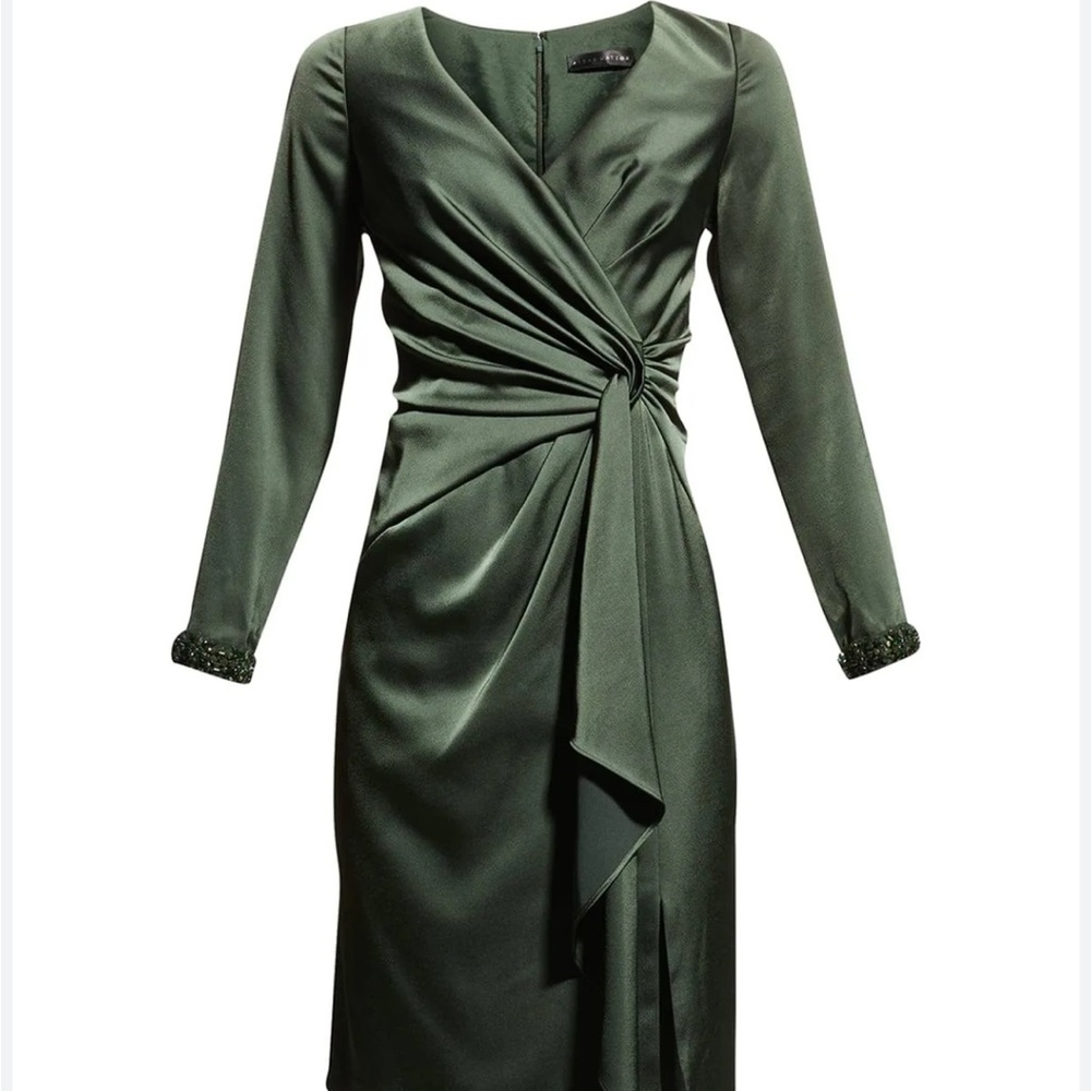 NWT | Aidan Mattox | women dress size 10 green v neck wrap look evening cocktail